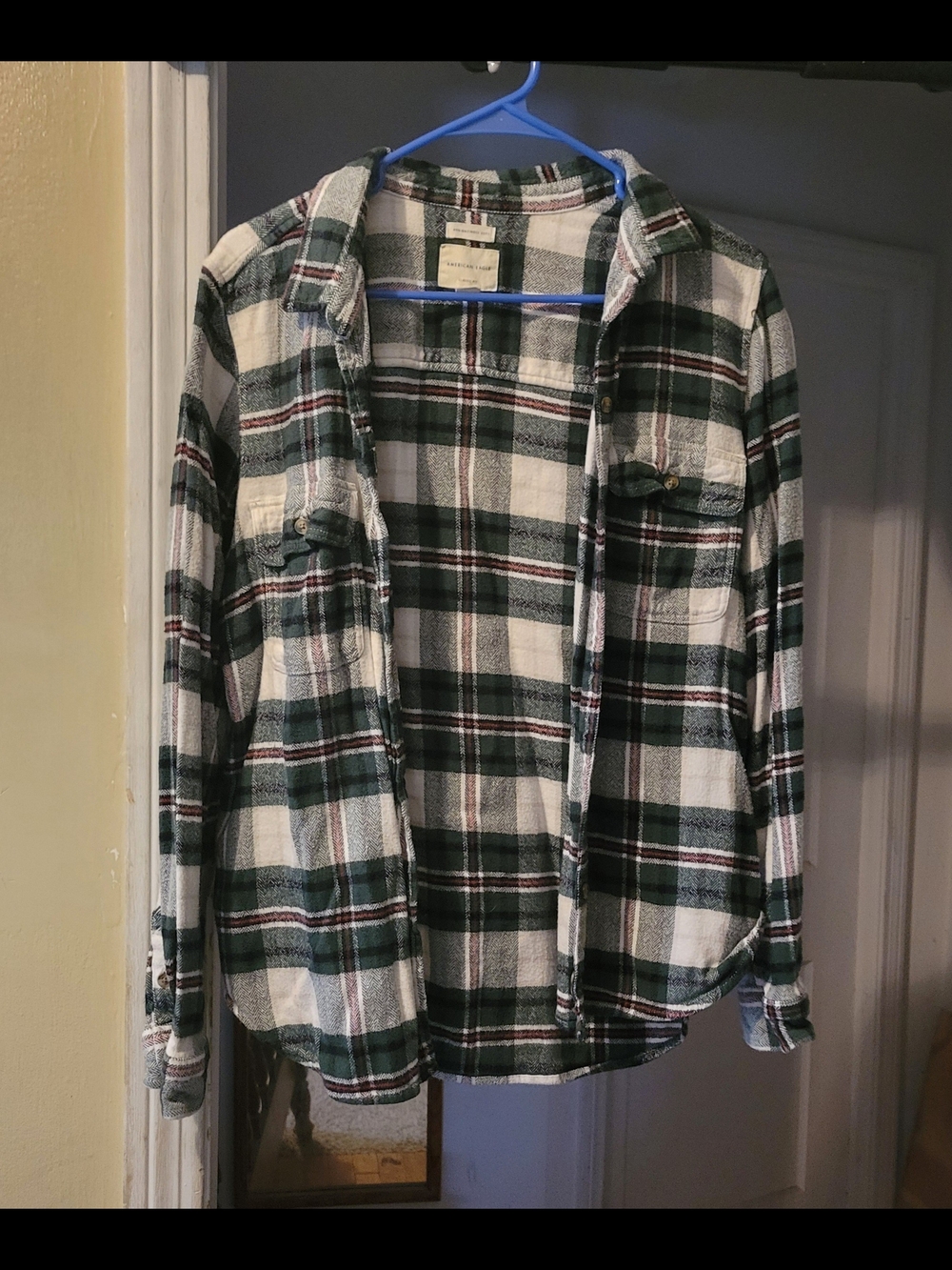 American Eagle Outfitters Green & White Plaid Button-Down Shirt